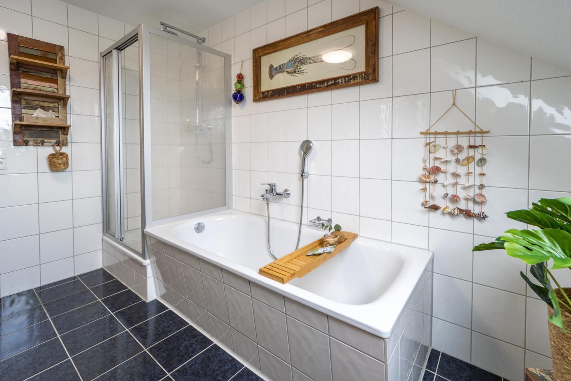Schlossberg-Domizil Mit Weitblick - Arbeitsplatz, Balkon, Netflix, Badewanne & Yogamatte Chemnitz Exterior photo